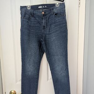 Mid rise super skinny dark jeans